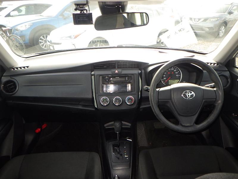 Toyota Corolla Axio Ex-Pkg / Silver / 2020