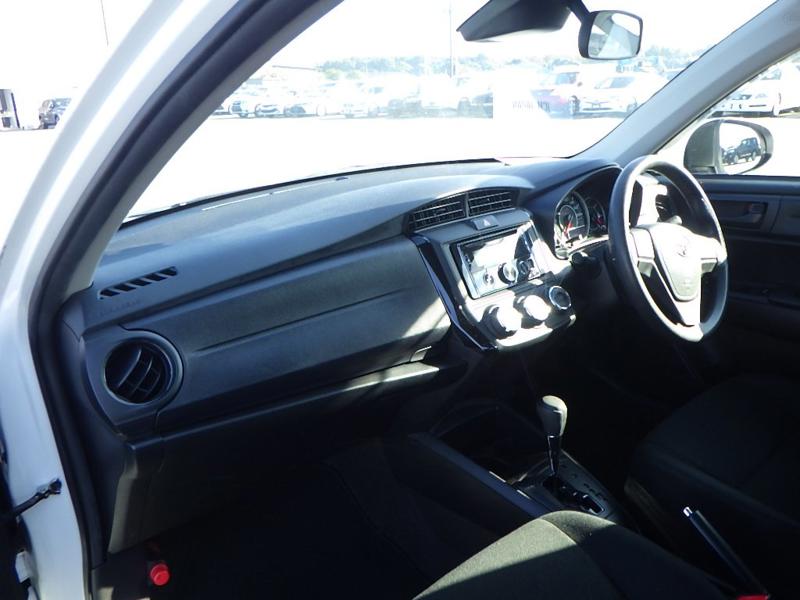 Toyota Corolla Axio Ex Pkg White 2021