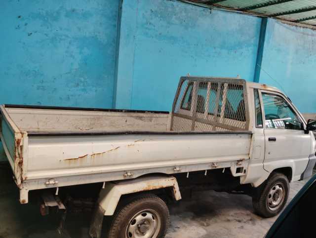 Toyota Liteace Dump Truck 2002 (750 Kg)