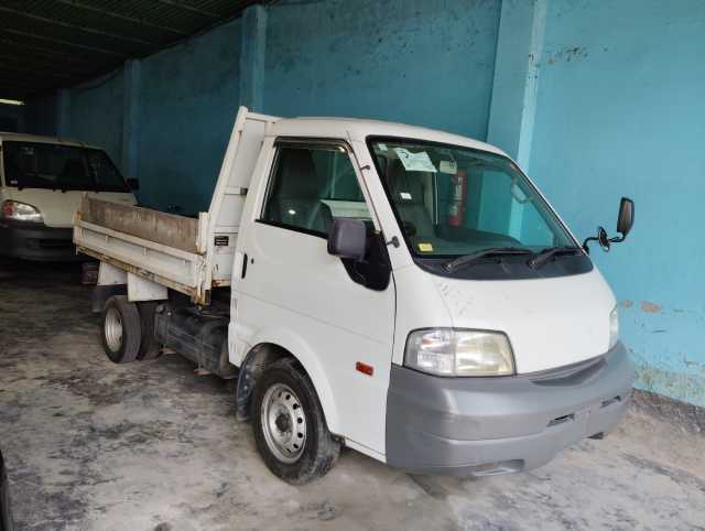Nissan Vanette Dump Truck 2013 (1 Ton)