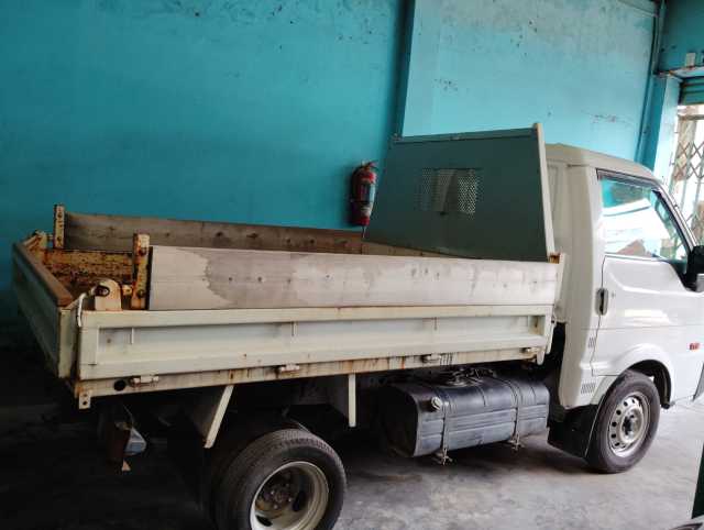 Nissan Vanette Dump Truck 2013 (1 Ton)