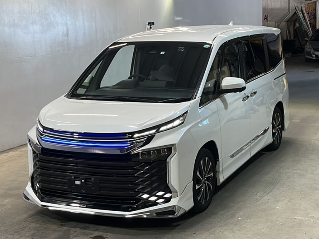 Toyota Voxy Hybrid S-Z Package